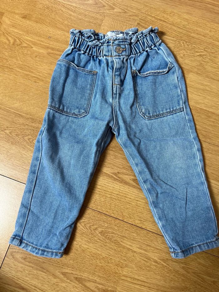 Jean taille 12-18 mois