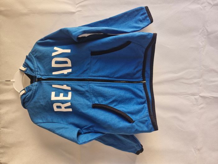 Gilet zippé capuche 4 ans Eldys Bleu avec inscription blanche ready