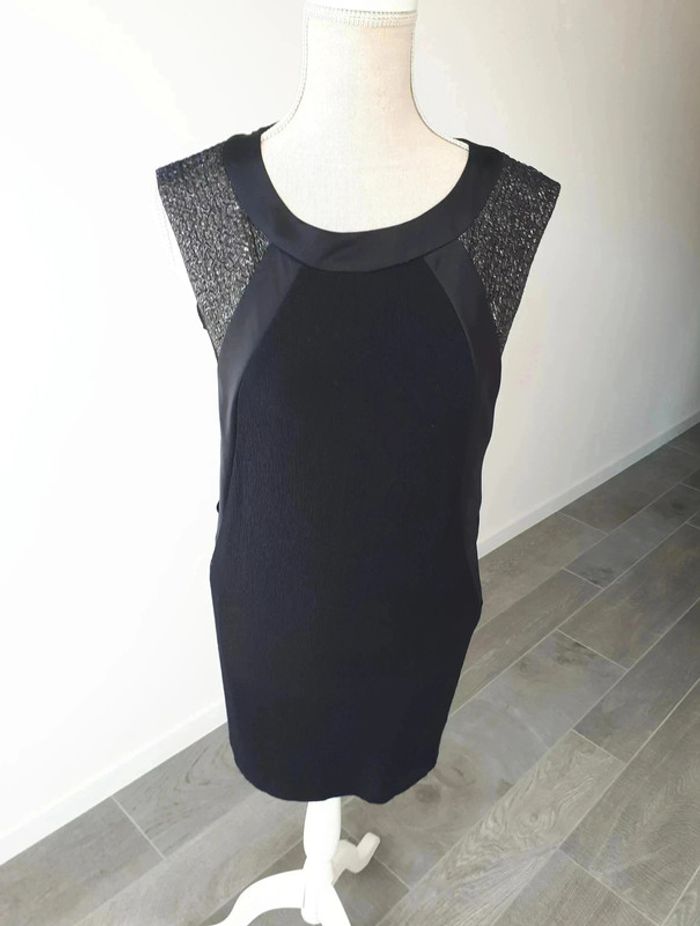 40 € Robe Cop Copine taille 36 - photo numéro 4