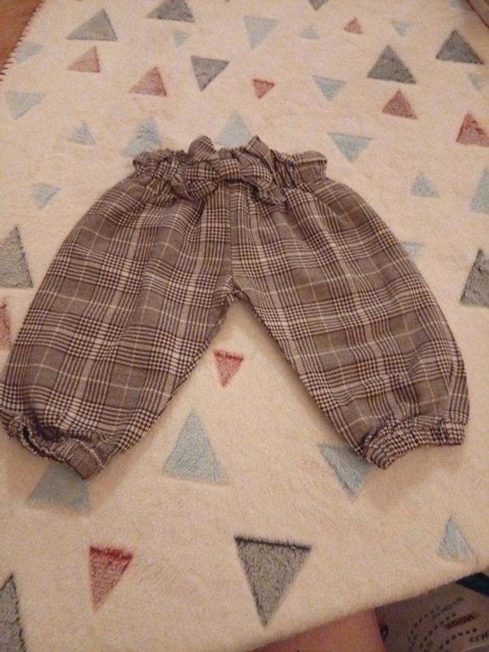 Pantalon gris - photo numéro 2
