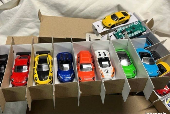 Coffret 22 voitures miniatures Majorette Discovery Pack Porsche  neuf scellé - photo numéro 9