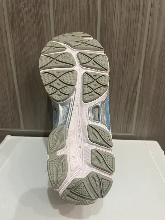 Asics Gel-NYC Arctic Sky taille 38 - photo numéro 7