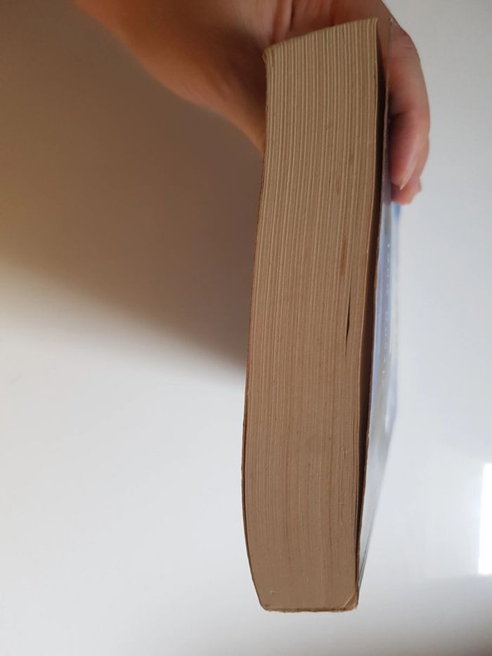 Alyson Noël (Écrivain)  Éternels, Tome 2 : Lune bleue - photo numéro 7