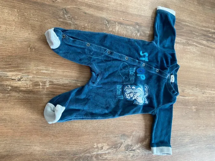 Pyjama garçon 1 mois. - photo numéro 2
