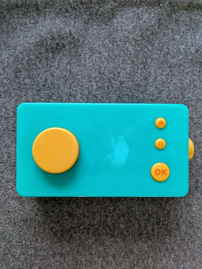 Fabrique à histoires Lunii avec 40 histoires