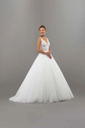 Robe de mariée Eglantine modèle Francesca 2024