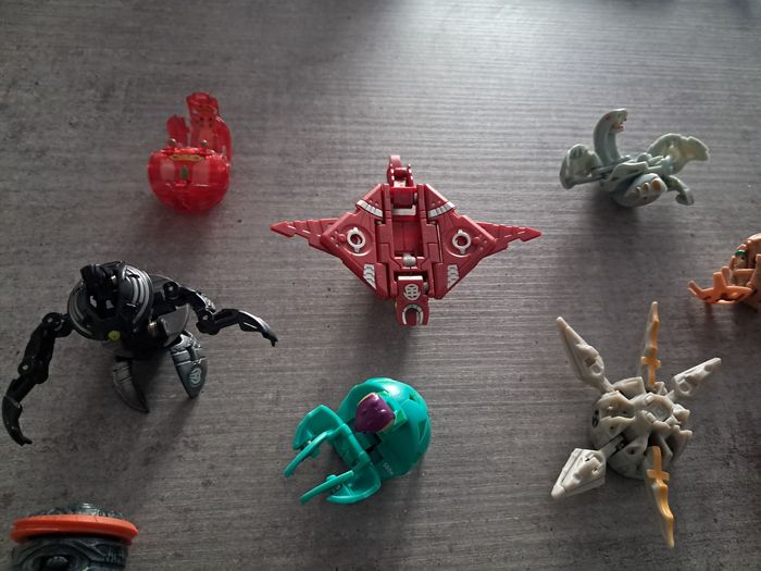 Lot de 16 bakugan - photo numéro 4