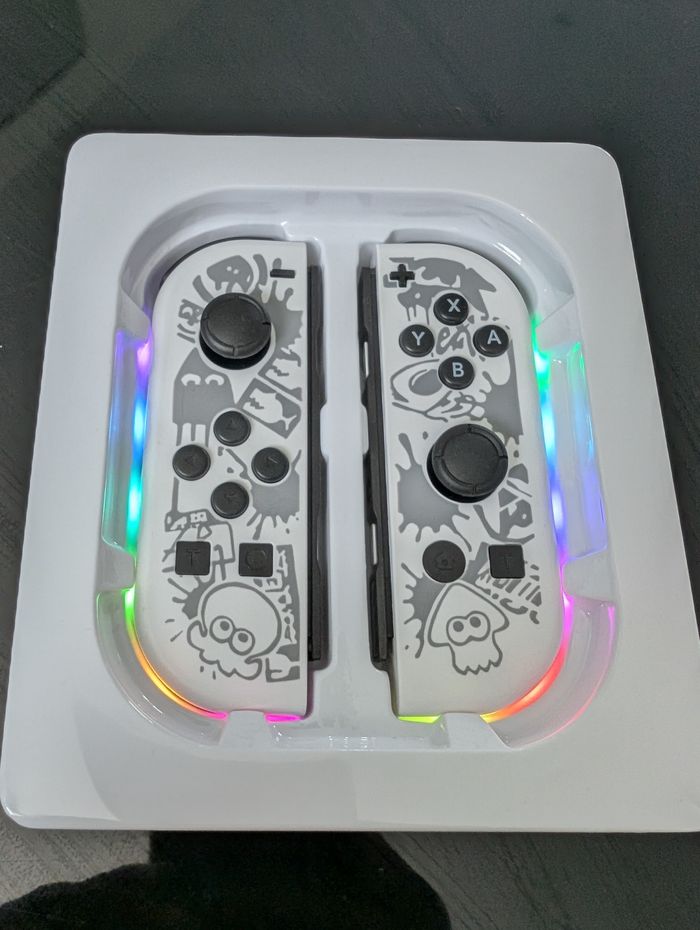 Manettes splatoon switch neuves - photo numéro 2