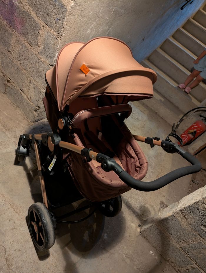 📣 À VENDRE – Poussette 3 en 1 quasi neuve – 140€ seulement ! 🍼🛒 - photo numéro 4