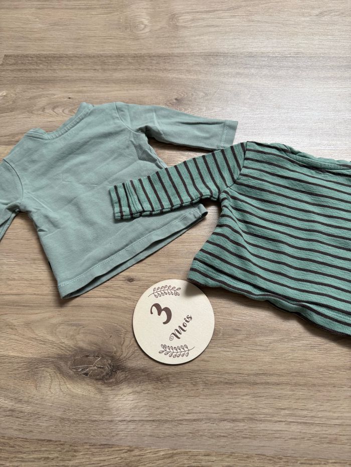 Lot hauts bébé - photo numéro 6