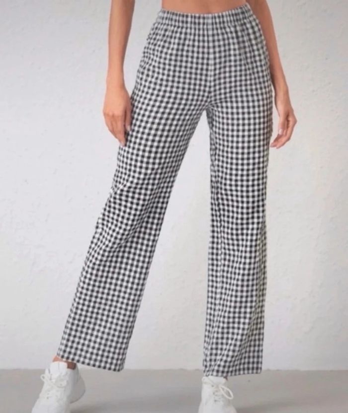 Pantalon droit à carreaux noir et blanc neuf - photo numéro 2