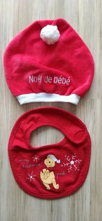 Bonnet et bavoir Noël