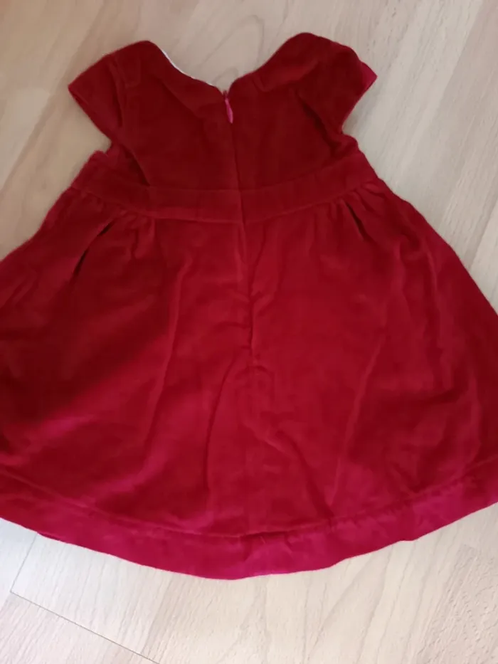 Robe obaibi 3 mois - photo numéro 2