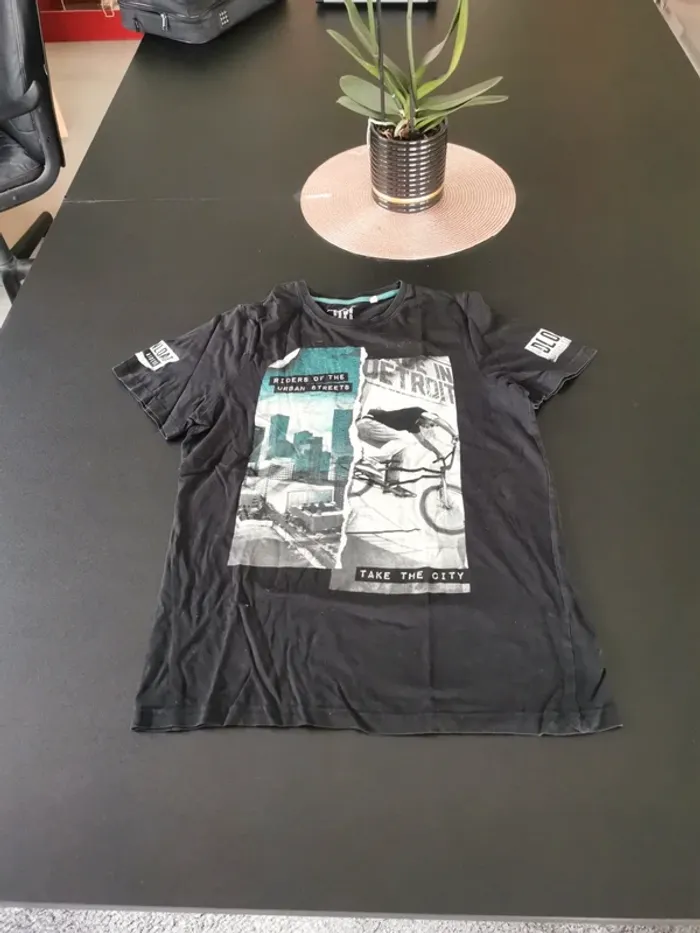 Tee shirt download 16 ans
