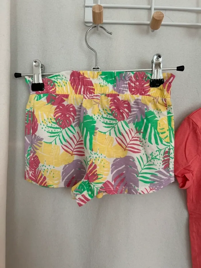Ensemble short et t shirt - photo numéro 5