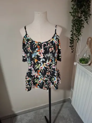 Top été fleuri taille 38