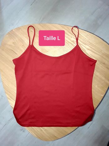 🔮 Top rouge en 40 🔮