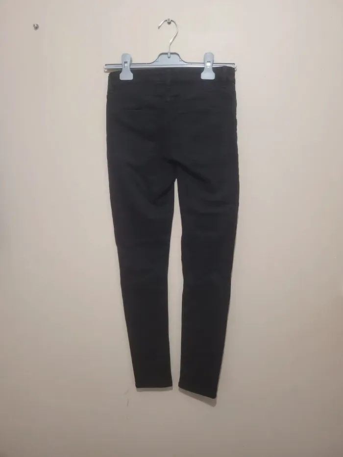 Jean slim taille 32 - photo numéro 2