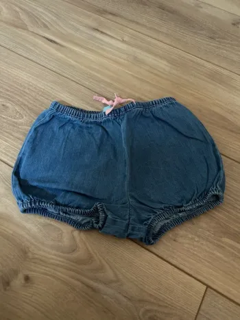 Short / boomer