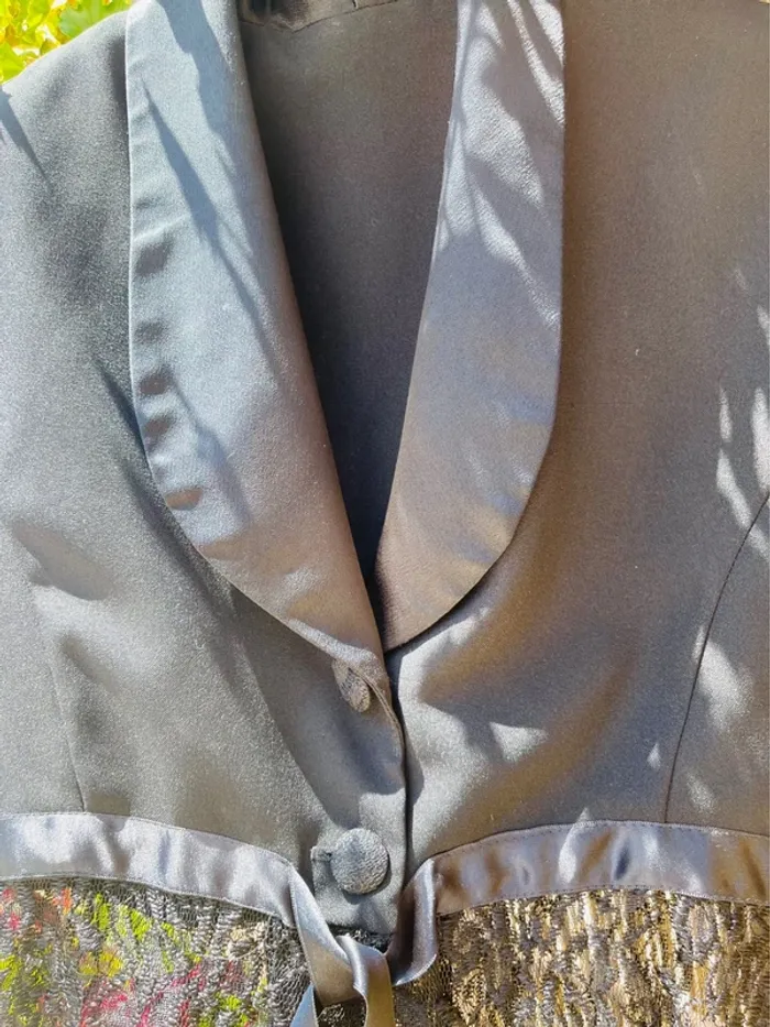 Veste blazer smoking dentelle vintage - photo numéro 3