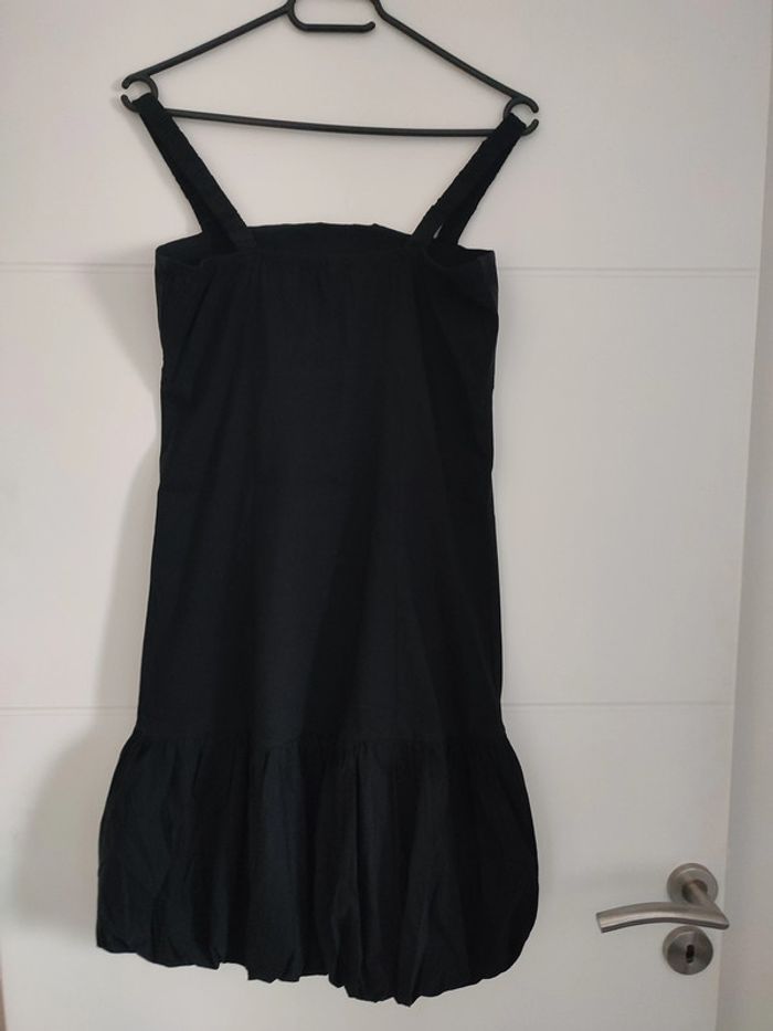 Robe noire taille 40 - photo numéro 4