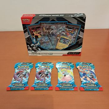 Lot pokémon scellé coffret kyurem noir ex + 4 booster EV9 Aventures ensemble