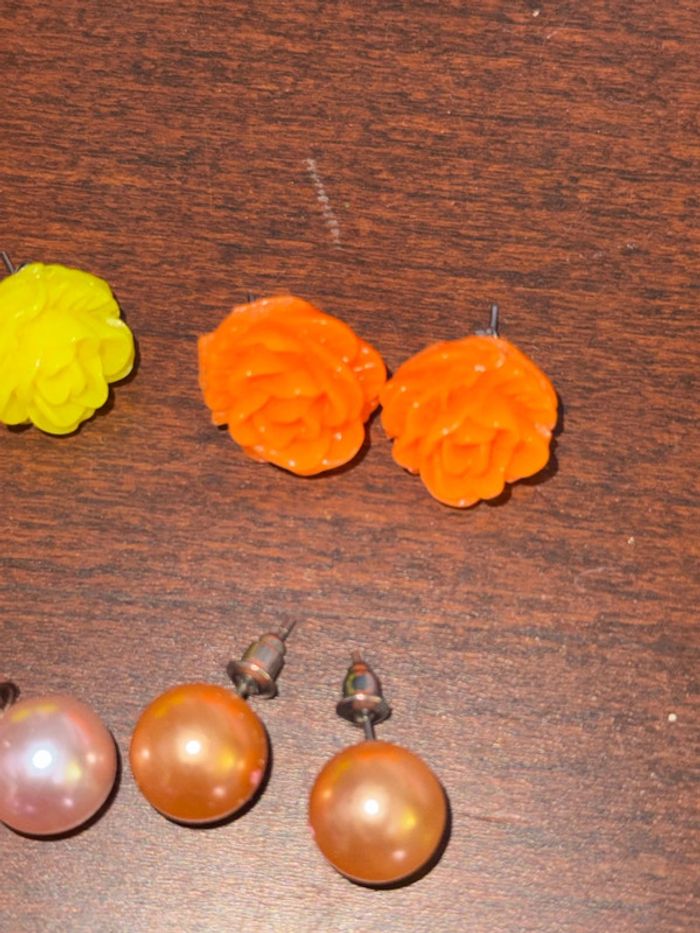 Lot de 8 paires de boucles d’oreilles neuves - photo numéro 3