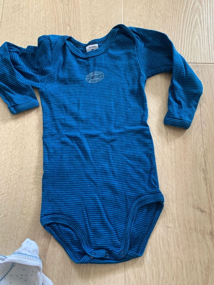 Lot 3 body 18 mois - photo numéro 6