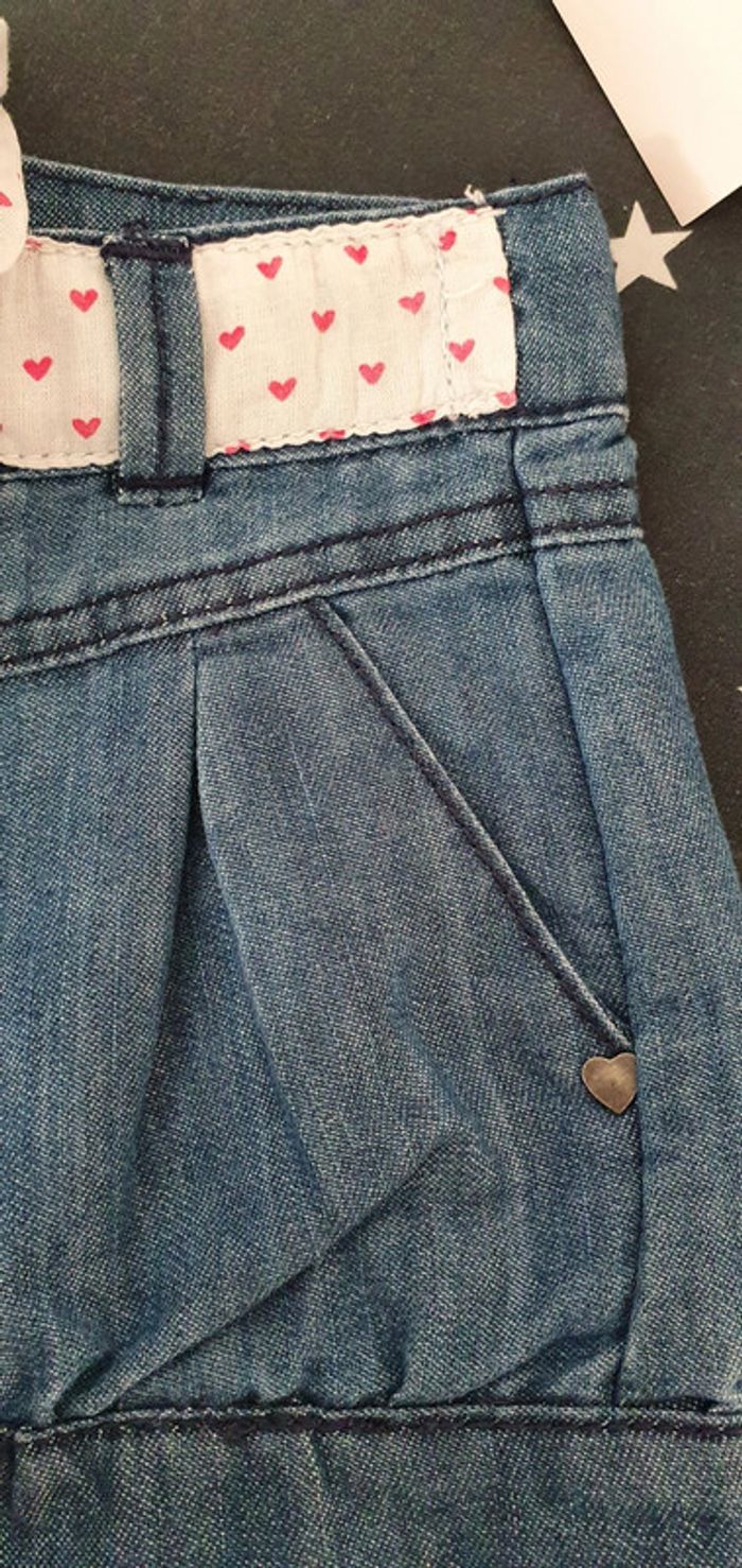 Short en jean TAO Tape à l'œil taille 12 mois en très bon état - photo numéro 2