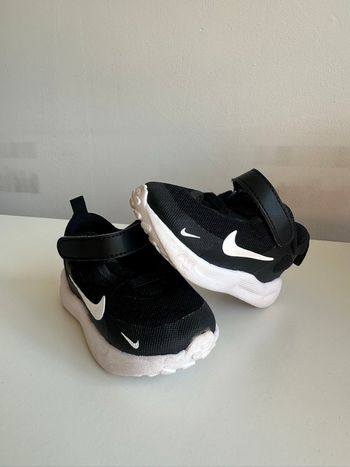 Nike révolution 7 taille 18,5