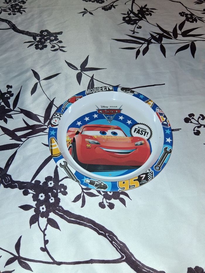 Assiette cars