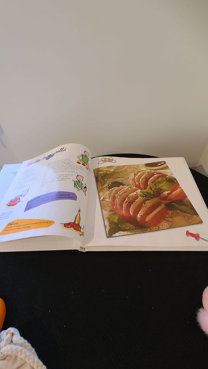 Livre de cuisine Tupperware / Les cuisiniers en Herbe / Cuisine avec les enfants - photo numéro 3