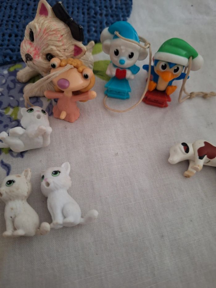 Figurines différentes - photo numéro 3
