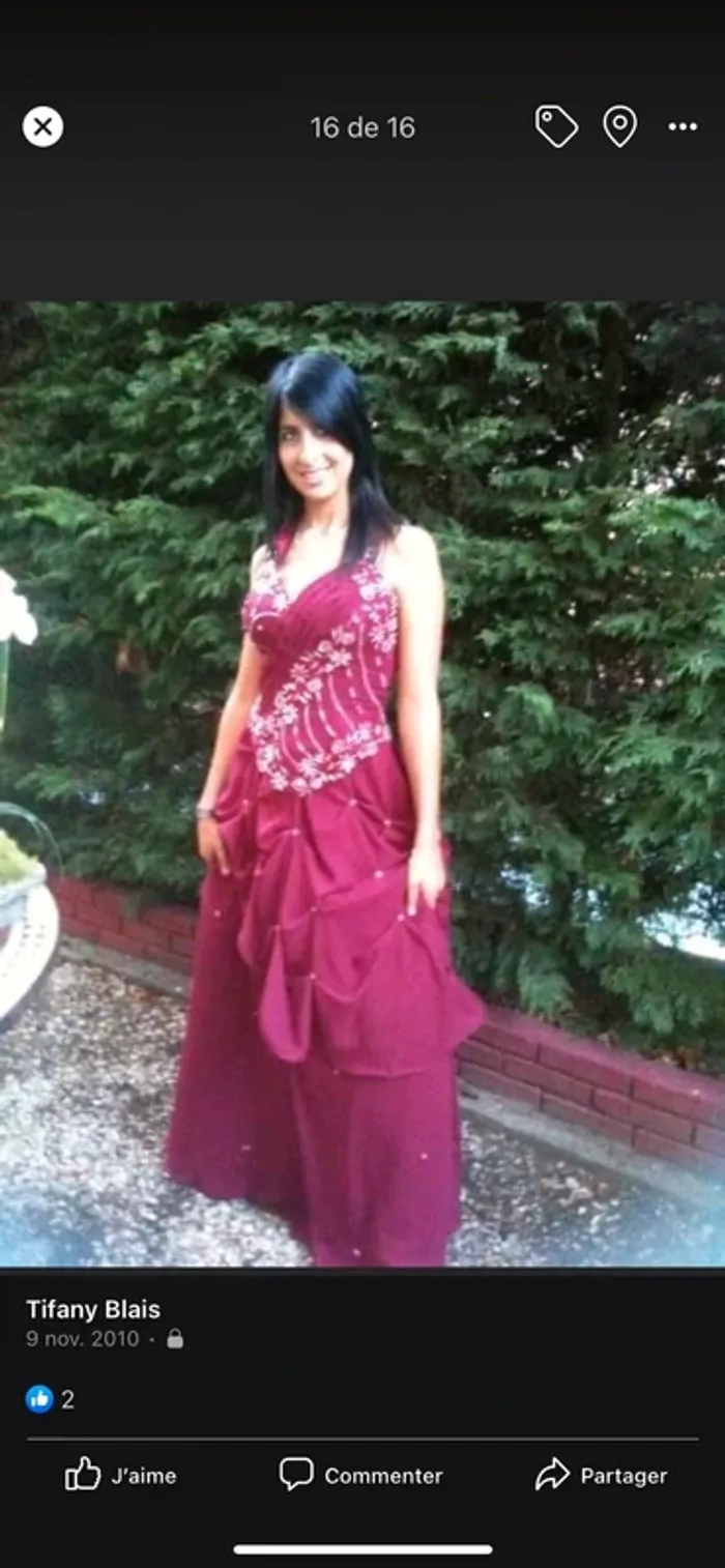 Robe de soirée bordeaux - photo numéro 9