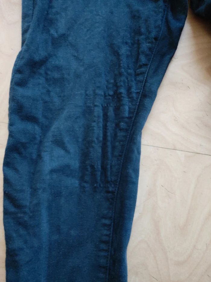Jean slim noir taille 40 offert - photo numéro 5