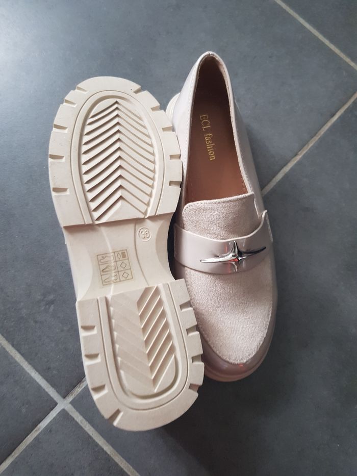 Magnifique mocassins beige pointure 36 neuve - photo numéro 5