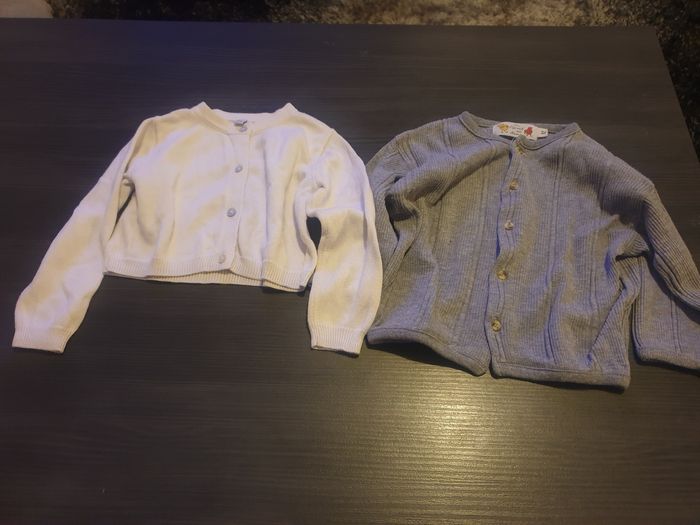 Gilets filles 12 mois en lot ou unité - photo numéro 2