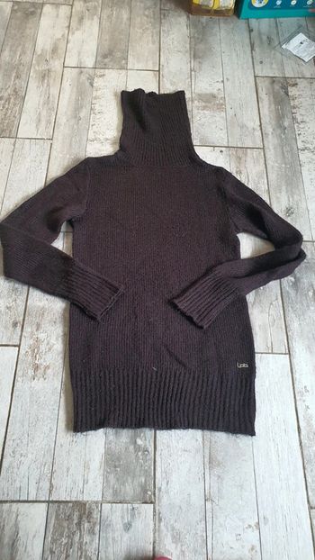 Robe les petites bombes taille 38 en très bon état