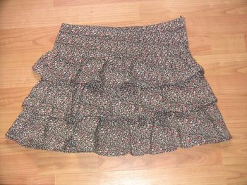 jupe courte à volants imprimée longueur 40 cm Taille 38 Camaïeu 