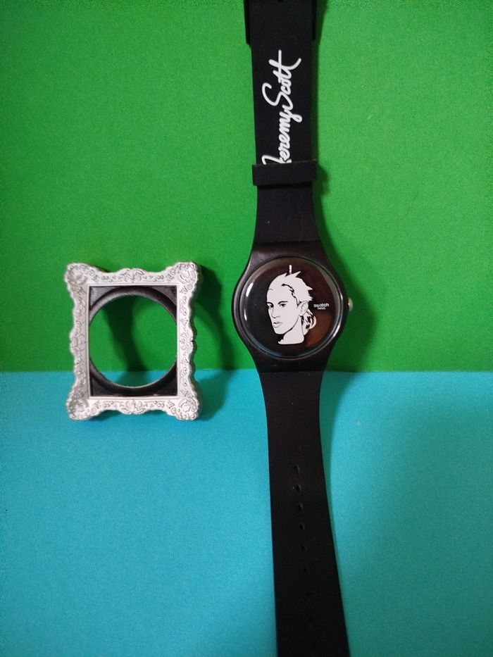Montre Swatch portrait by Jeremy Scott - photo numéro 7