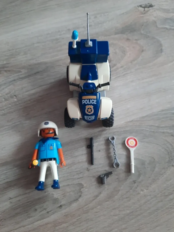 Lot playmobil 'Police' - photo numéro 6