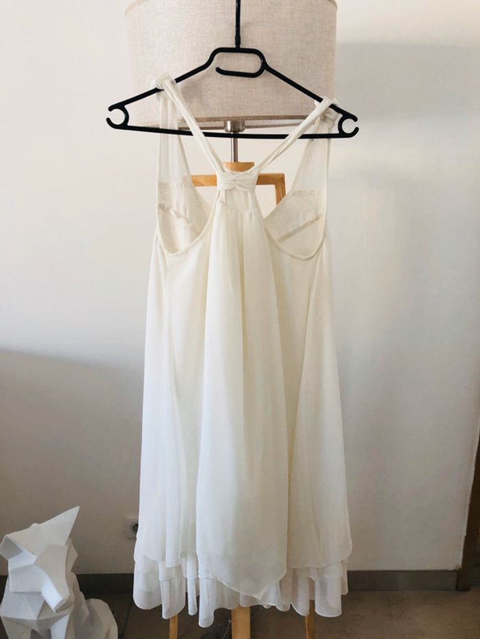 Robe blanche - photo numéro 2