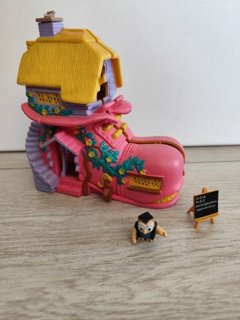 Teeny weeny families botte école vivid