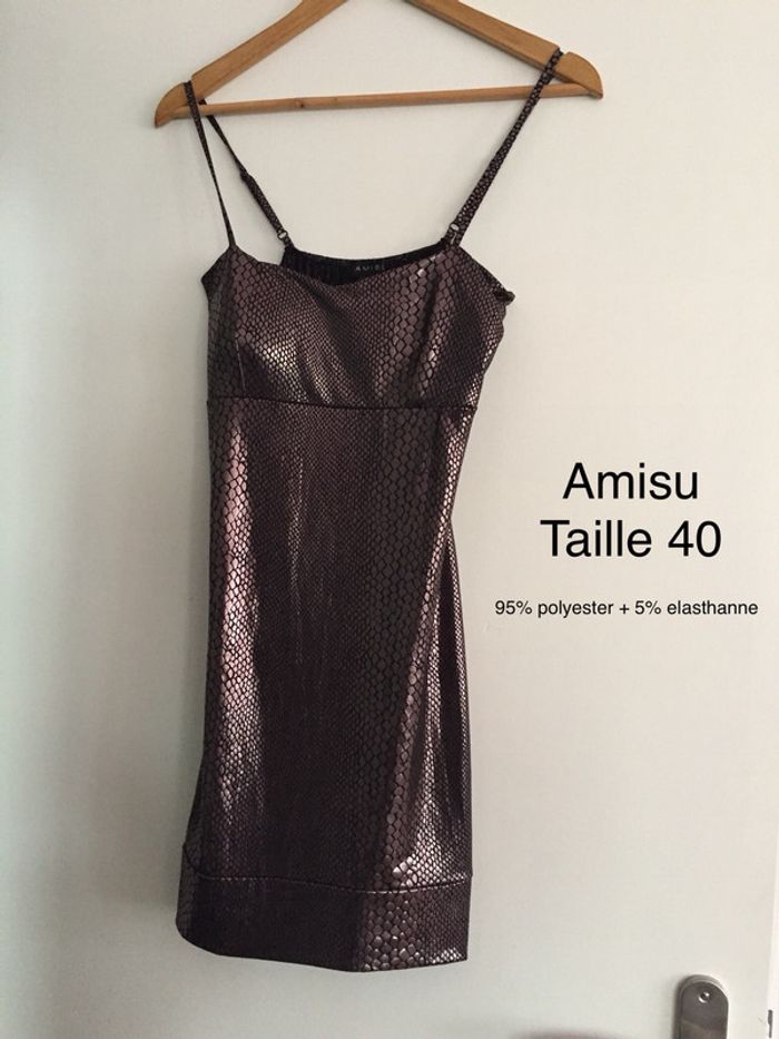 Robe Amisu Taille 40 neuve - photo numéro 2
