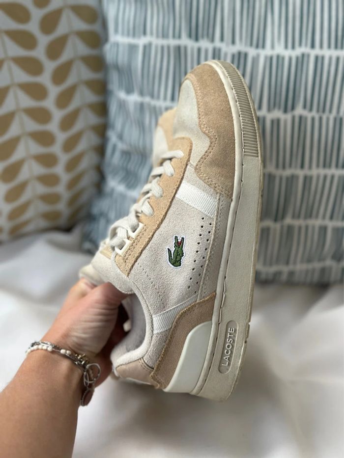 Baskets sneakers Lacoste blanches & beiges – Taille 36 - photo numéro 2