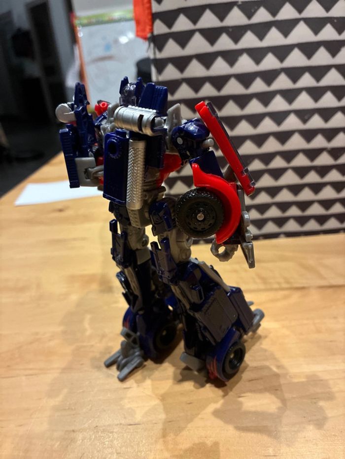 Figurine transformers Optimus Prime - photo numéro 6