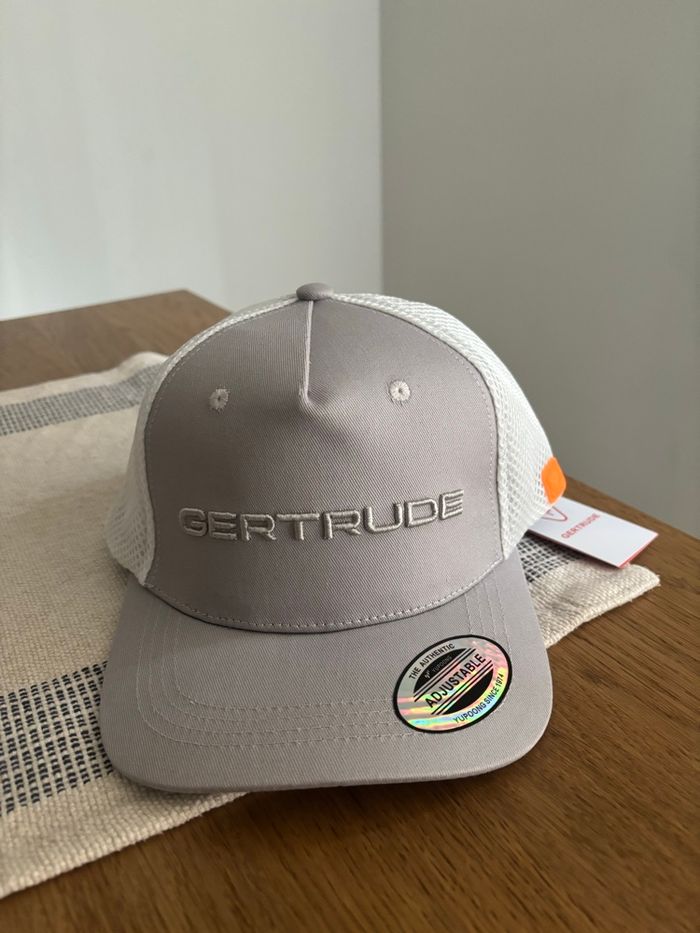 Casquette Gertrude grise - photo numéro 3