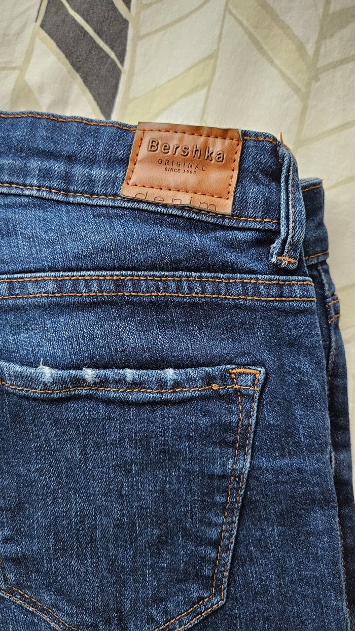 Jean bershka - photo numéro 4