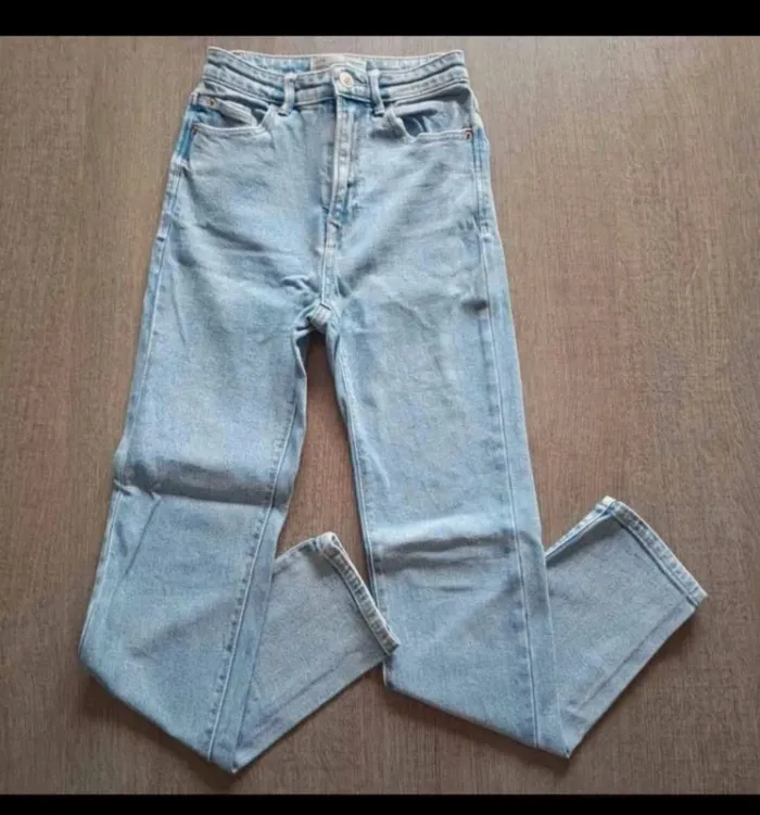 Jean femme ou ados xs/14 ans