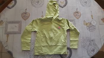 Veste à capuche vert pistache